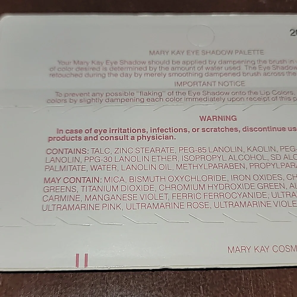 Mary Kay Eye Shadow Palette Great Fashion Plums 0477 .36 oz. NIP Retired Stock - Picture 5 of 6